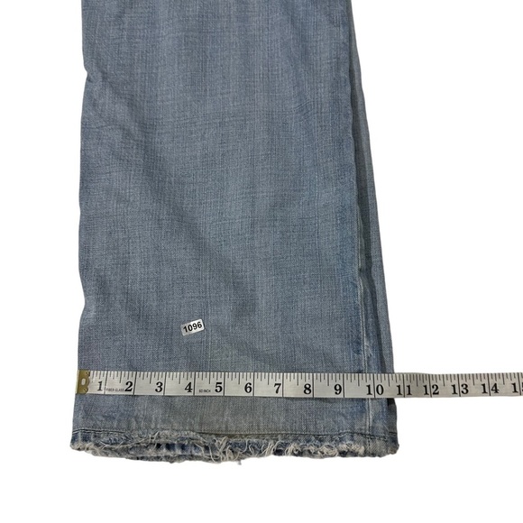 BKE Buckle Marshall Boot Light Wash Jeans Sz 34x32 Ripped Distressed Destroyed - Picture 15 of 16